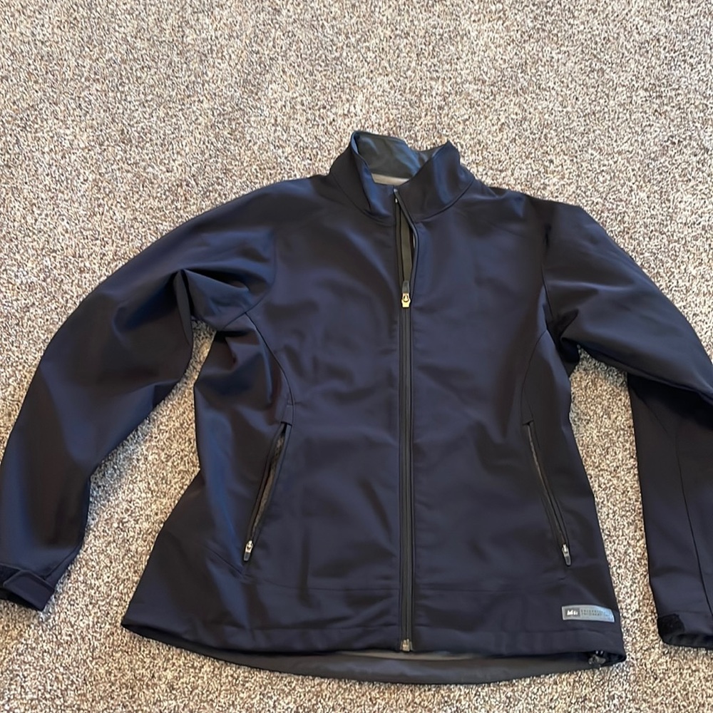 REI Windbreaker rain coat